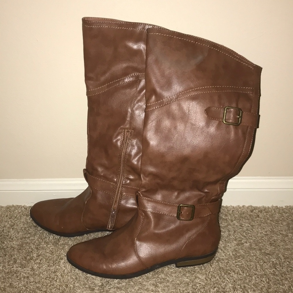 Brown boots